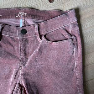 ⍒ Modern Skinny Loft Corduroys ⍒